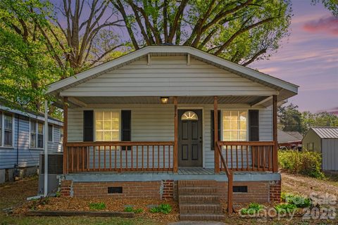 Homes in Highland Park, Concord