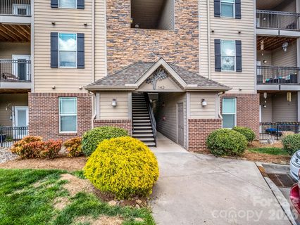 Previously sold for $239,000
