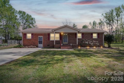 712 Worthwood Circle sold home in Northwood, Monroe, NC