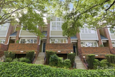 223 S Torrence Street sold home in Crown View, Charlotte, NC