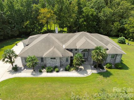 9535 Potter Road active home in Heather Glen, Matthews, NC