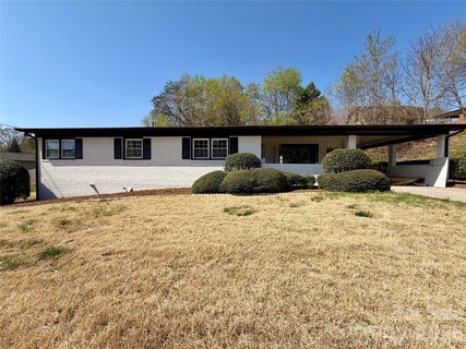 202 Woodward Avenue sold home in Mountainview, Morganton, NC