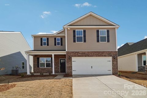 5127 Shallow Brook Drive pending home in Reedy Creek Preserve, Charlotte, NC