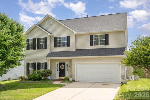 407 Goodloe Drive sold home in Withrow Downs II, Charlotte, NC