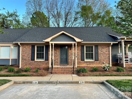 226 Pointe Circle sold home in Olde Pointe, Rock Hill, SC