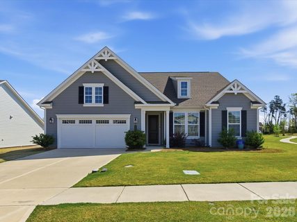7004 Treetop Court active home in Handsmill On Lake Wylie, York, SC