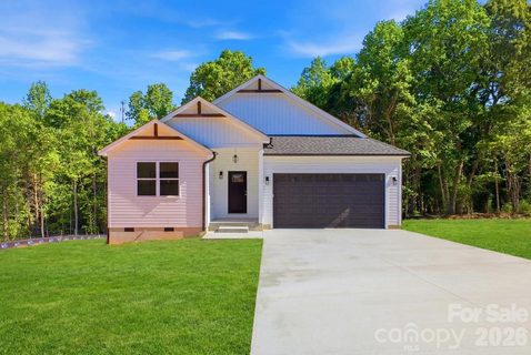 2705 Andrew Point Road pending home in Deertrack, Denver, NC