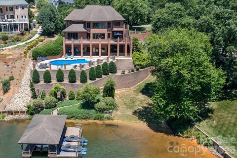 Homes in Olivers Landing, Hickory