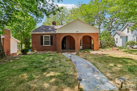 235 N 6th Street pending home in Oakdale, Albemarle, NC