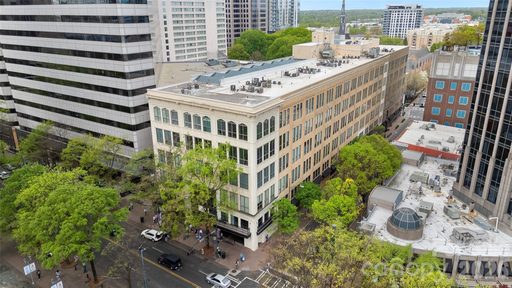 127 N Tryon Street active condo in Iveys Townhomes, Charlotte, NC