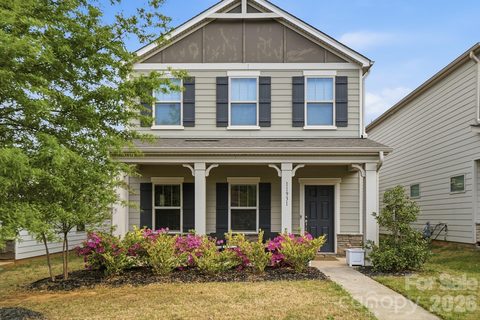 11931 Hambright Road active home in Stoneybrook Station, Huntersville, NC