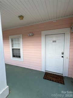 9054 Meadow Vista Road sold condo in Heatherstone, Charlotte, NC