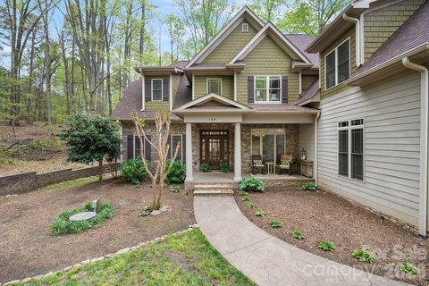 109 Hawksnest Lane sold home in Woodstream Estates, Mooresville, NC