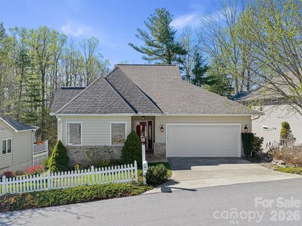 25 Ashefield Court