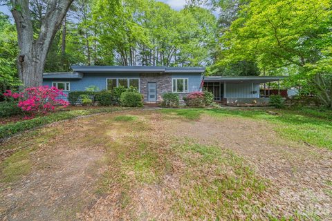 1051 Paramount Circle sold home in Normandy, Gastonia, NC