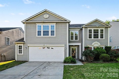 5671 Hammermill Drive active home in Providence Manor, Harrisburg, NC