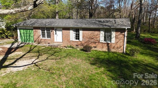 33 Springside Drive sold home in Willowbrook, Hendersonville, NC