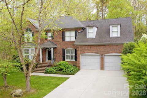 7201 Leharne Drive sold home in Crown Colony Estates, Charlotte, NC