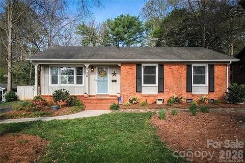 6736 Brookcrest Drive