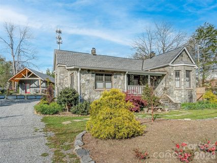 60 W Morgan Street sold home in Brevard - City, Brevard, NC