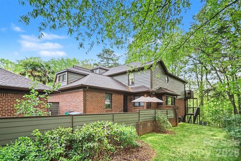 7443 Newmans Lane sold townhome in Newman Manor, Charlotte, NC