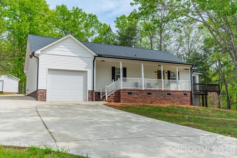 Homes in Mills Pond, Mooresville