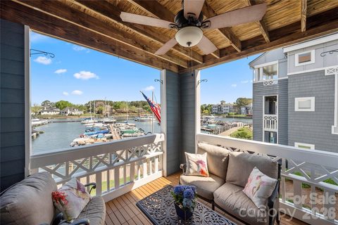 18679 Vineyard Point Lane