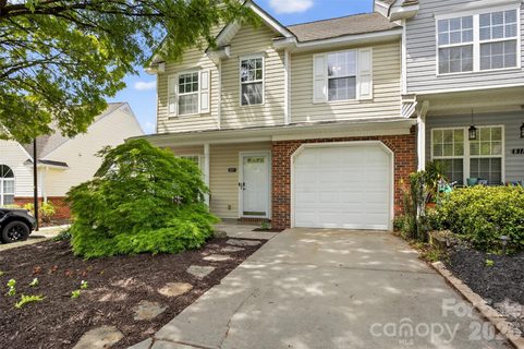 809 Rock Lake Glen