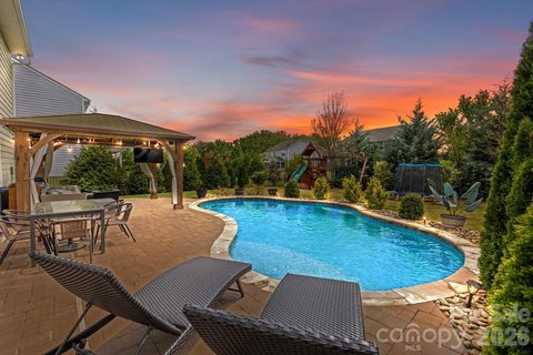 14411 Baytown Court sold home in Lakemont, Huntersville, NC