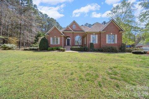 2909 Lakeshore Drive sold home in Cherry Hills, Chester, SC