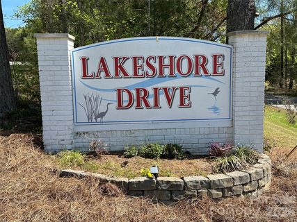 Lot 17 Lakeshore Drive sold lot in Lake Shore Estates, New London, NC