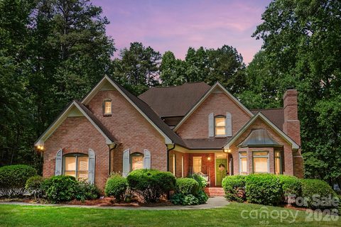 1732 Lake Lee Drive sold home in Lake Lee Estates, Monroe, NC