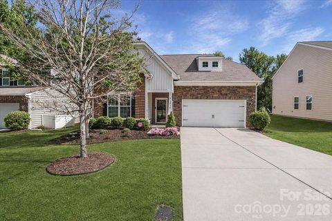 10730 Sapphire Trail sold home in Waterford On The Rocky River, Davidson, NC