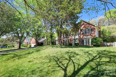 1601 Ivy Bluff Way sold home in Thornblade, Matthews, NC