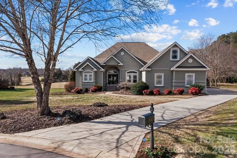 543 Muirfield Way sold home in The Crescent, Salisbury, NC