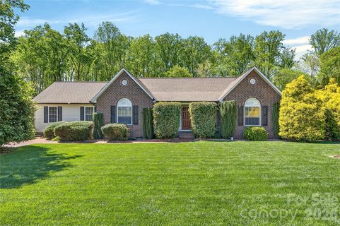 Homes in North Crossing, Statesville