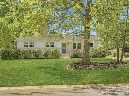 7516 Thorncliff Drive