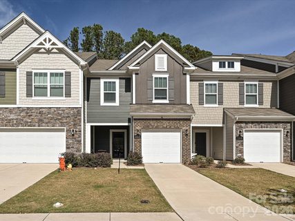 Homes in Harpers Run, Matthews