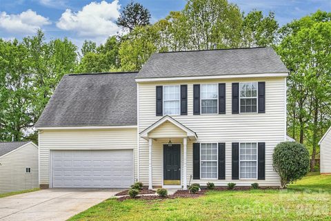 11118 Gold Pan Road sold home in Reedy Creek Plantation, Charlotte, NC