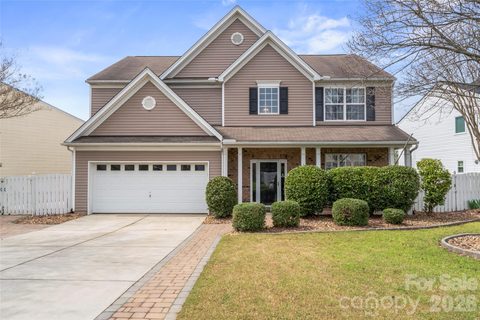14913 Asheton Creek Drive sold home in Huntington Forest, Charlotte, NC