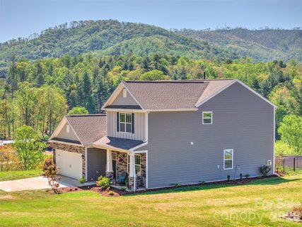 141 Amblers Knoll Road sold home in Amblers Chase, Weaverville, NC