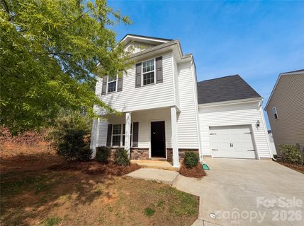 8321 Candlenut Lane pending home in Kingstree, Charlotte, NC