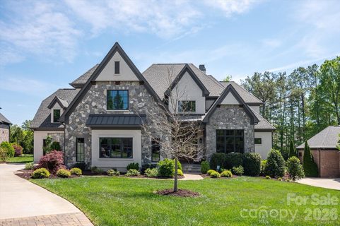 8008 Skye Lochs Drive sold home in Skyecroft, Waxhaw, NC