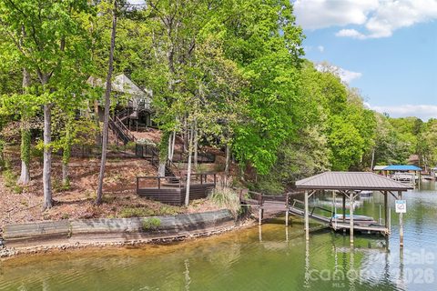 16118 Tana Tea Circle active home in Tega Cay, Tega Cay, SC
