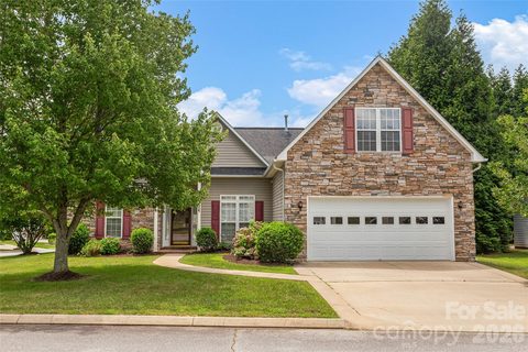 7 Morning Mist Road sold home in Cottages At Livingston Farms, Fletcher, NC