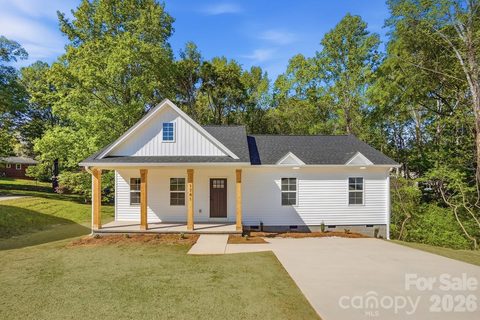 1741 Moss Court sold home in Northwood Acres, Gastonia, NC