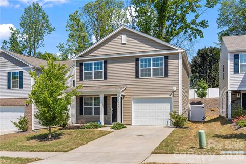 2121 Allium Drive sold home in Stewart Creek Estates, Charlotte, NC