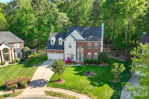 936 Timber Knoll Drive sold home in Matthews Estates, Matthews, NC