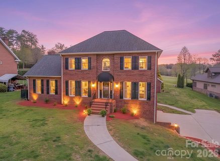 3811 Pinecrest Drive active home in Catawba Springs, Hickory, NC