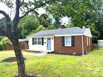 2213 Shamrock Drive active home in Shamrock Gardens, Charlotte, NC